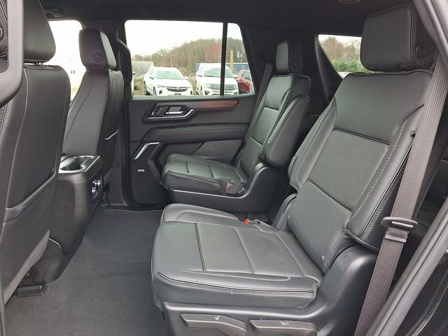 Used 2025 GMC Yukon Denali image 17