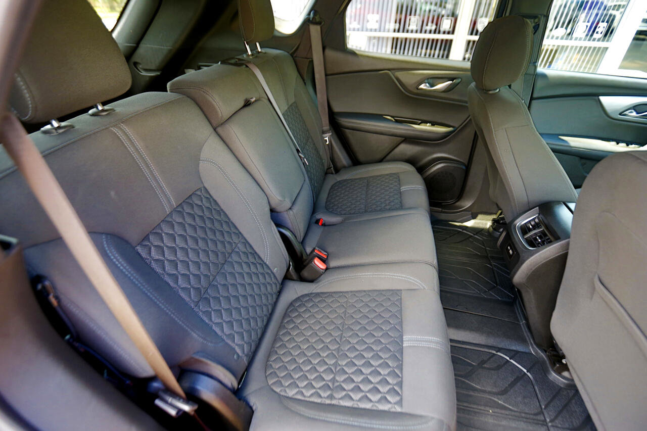 Used 2019 Chevrolet Blazer LT image 17