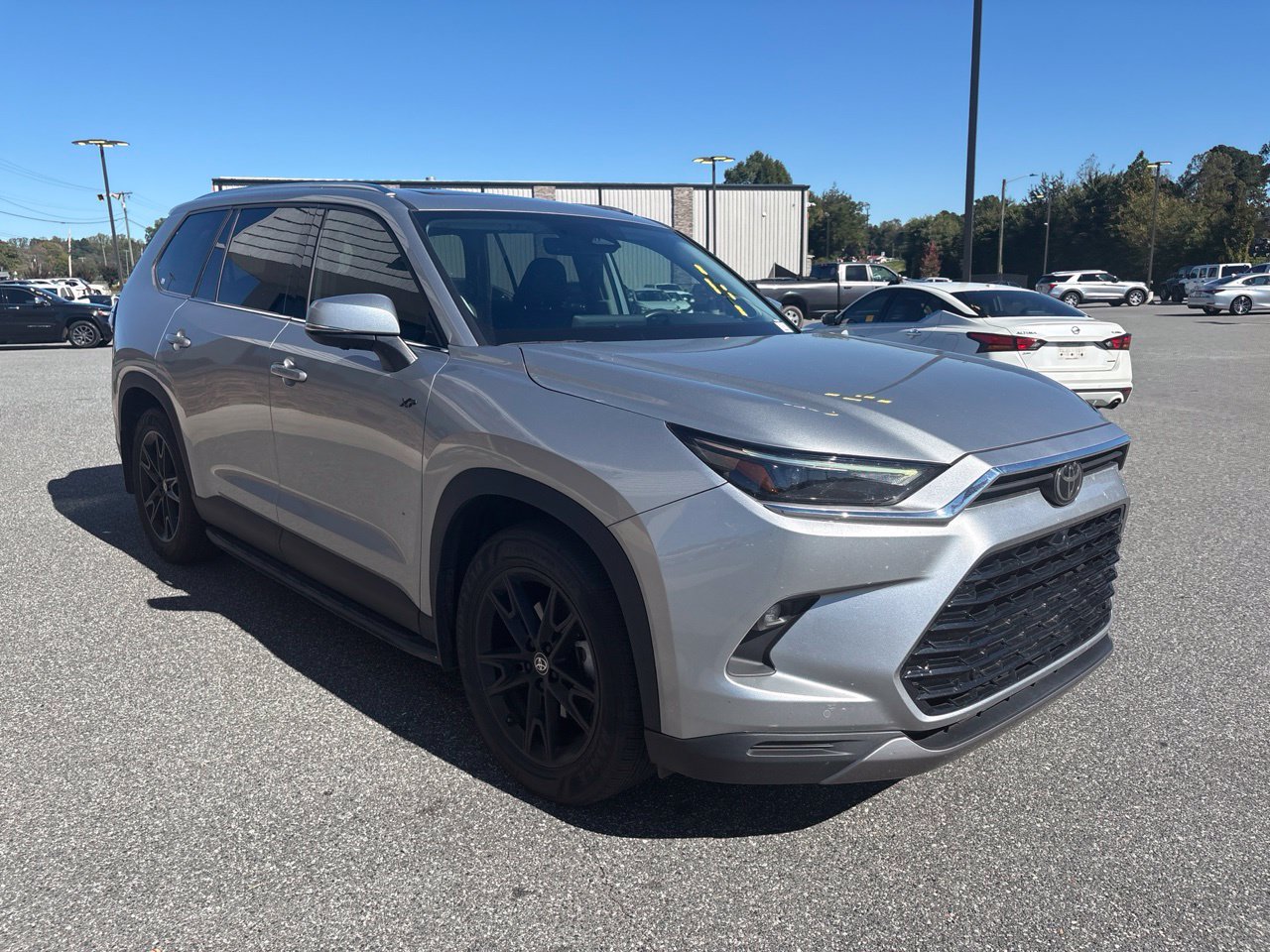 Used 2024 Toyota Grand Highlander FWD image 11