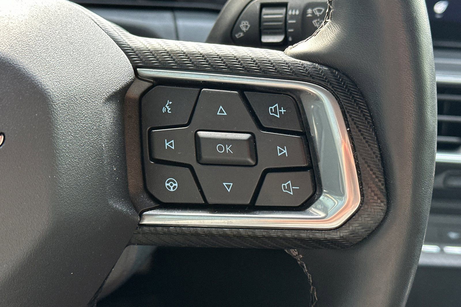 Used 2024 Ford Mustang GT Premium RWD image 26