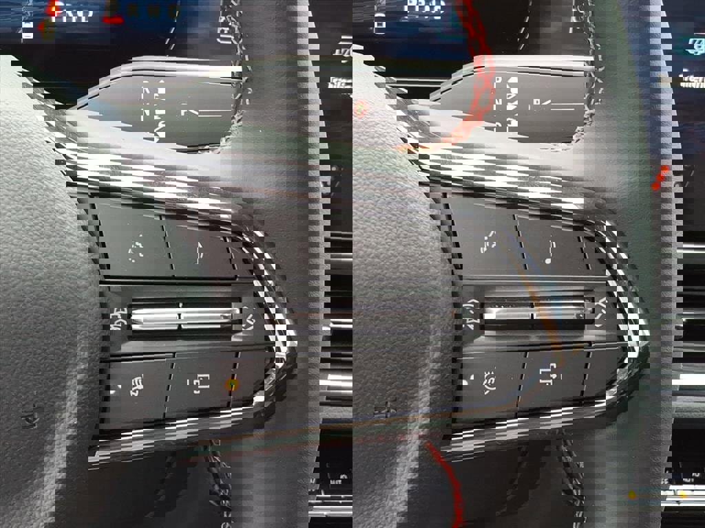 New 2026 Chevrolet Equinox EV RS image 18