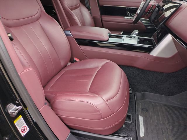 Certified 2024 Land Rover Range Rover SE AWD/4WD image 18