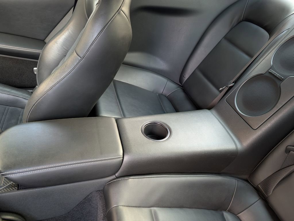 Used 2016 Nissan GT-R Premium image 13