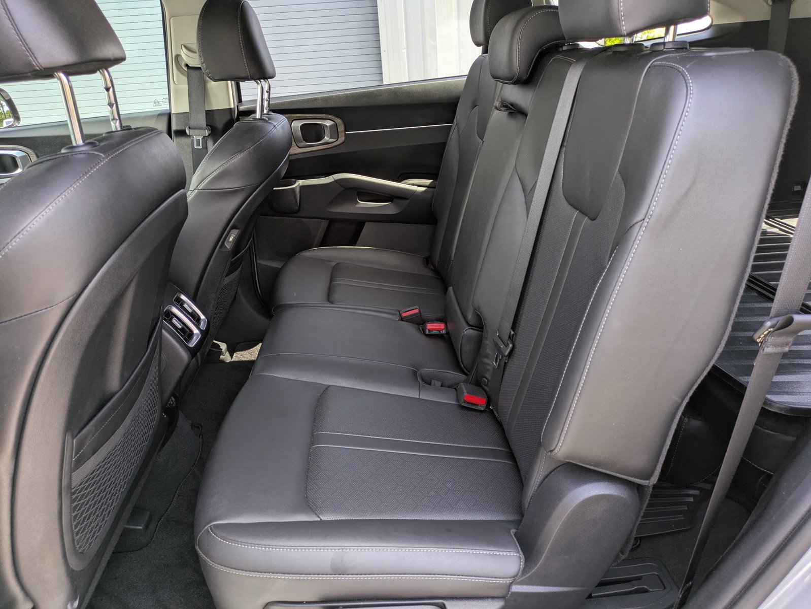 Used 2022 Kia Sorento S AWD/4WD image 11