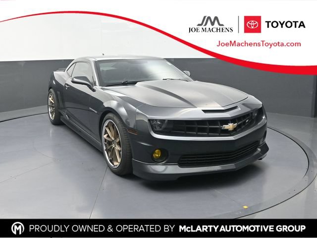 Used 2013 Chevrolet Camaro SS RWD image 1
