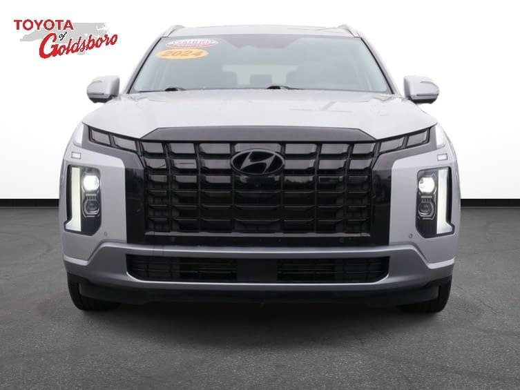 Used 2024 Hyundai Palisade SEL image 2
