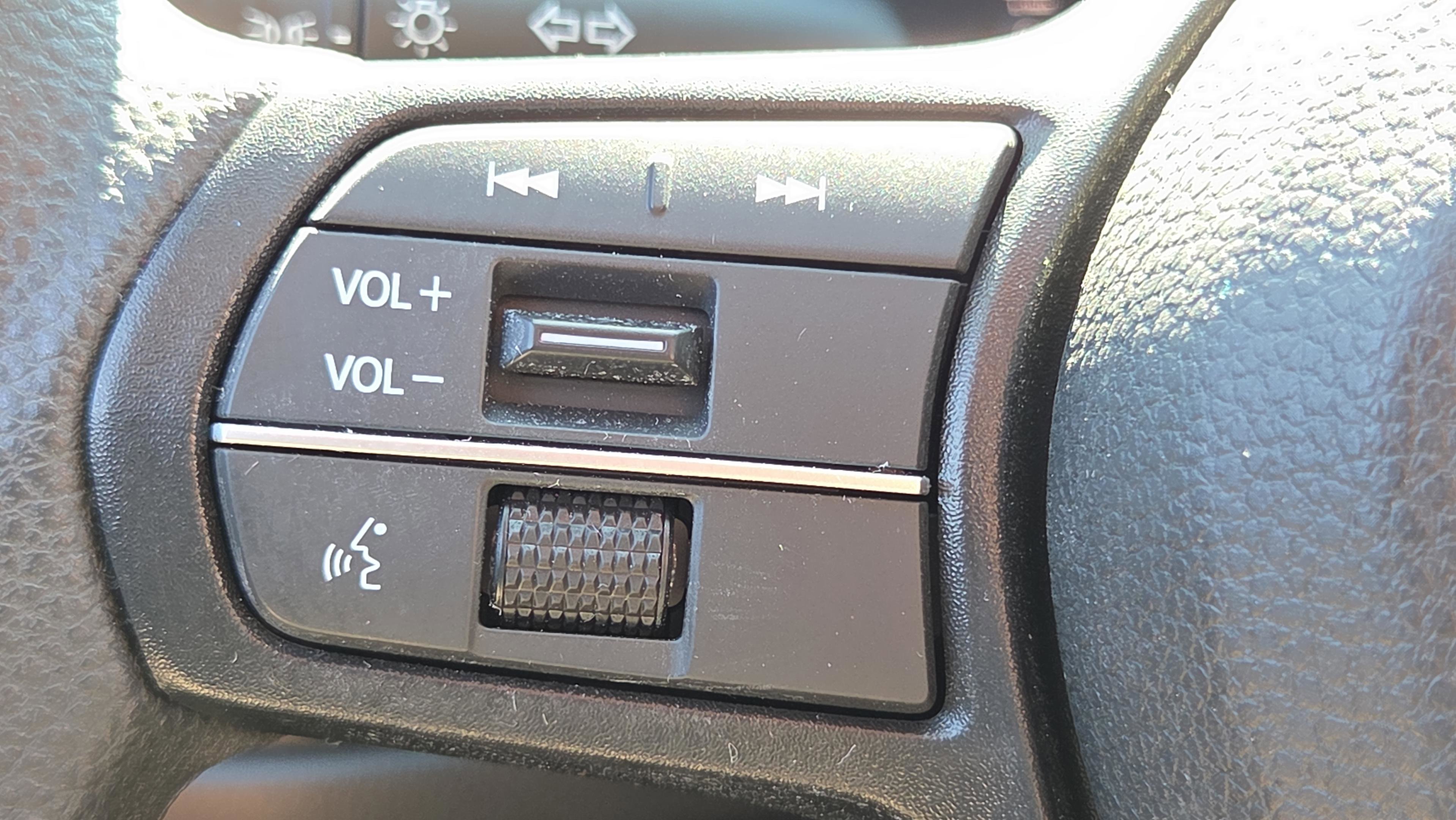 Used 2023 Honda Accord EX image 37