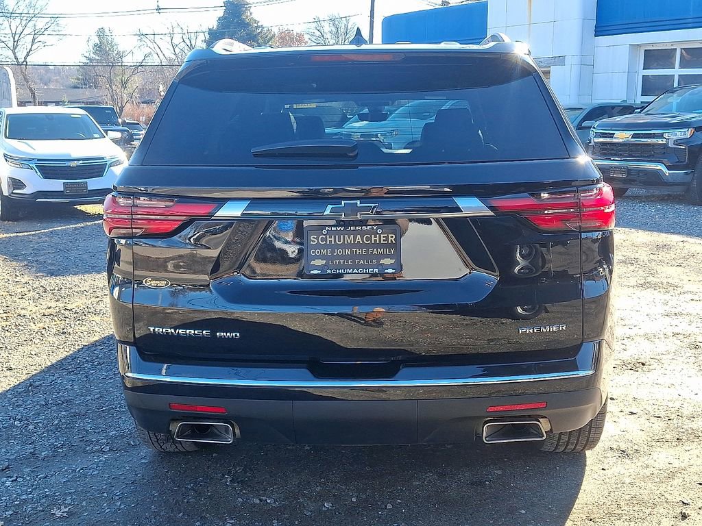 Used 2023 Chevrolet Traverse Premier w/ LPO, Floor Liner Package image 6