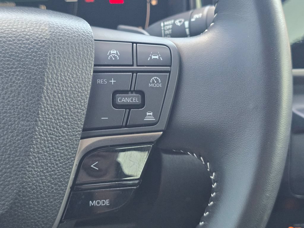 Certified 2025 Toyota Camry SE FWD image 32