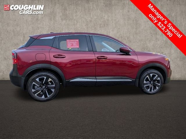 Certified 2025 Nissan Kicks SV image 9