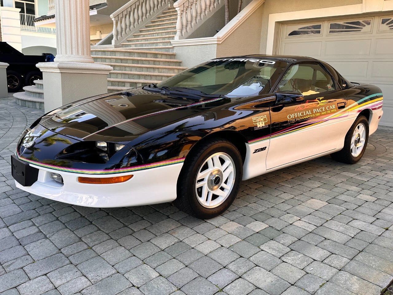 Used 1993 Chevrolet Camaro Z28 RWD image 27