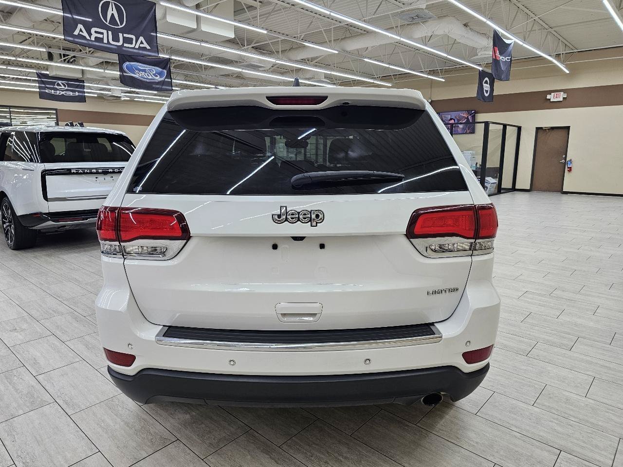 Used 2021 Jeep Grand Cherokee Limited RWD image 7