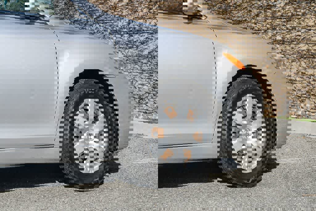 Used 2008 Toyota Camry LE image 11