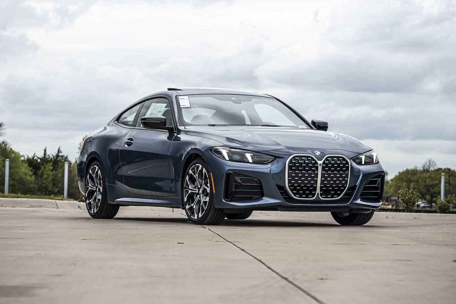 Used 2025 BMW 430i Coupe w/ M Sport Package RWD image 1