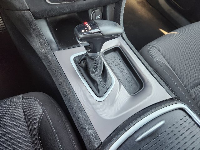 Used 2022 Dodge Charger SXT RWD image 18