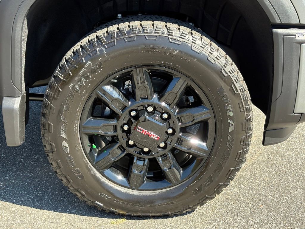 New 2026 GMC Sierra 2500 AT4 w/ AT4 Premium Plus Package image 14