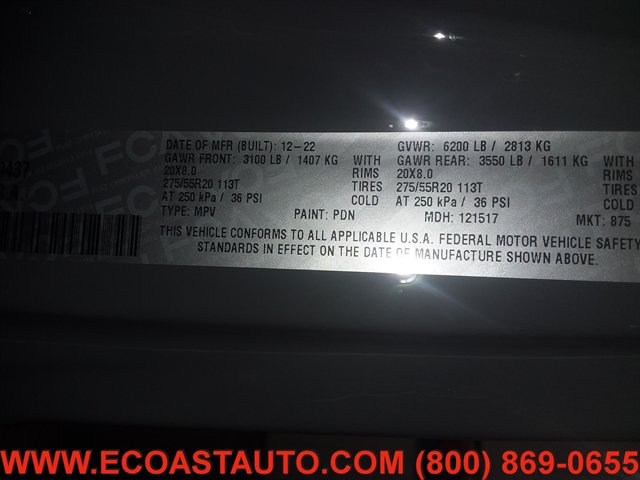Used 2023 Jeep Wrangler Unlimited Sahara w/ Cold Weather Group AWD/4WD image 18