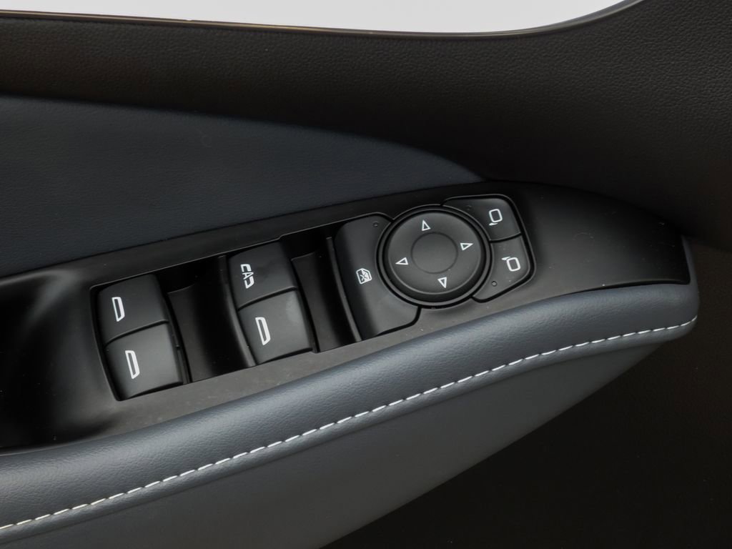 Used 2023 Buick Enclave Essence w/ Experience Buick Package image 25