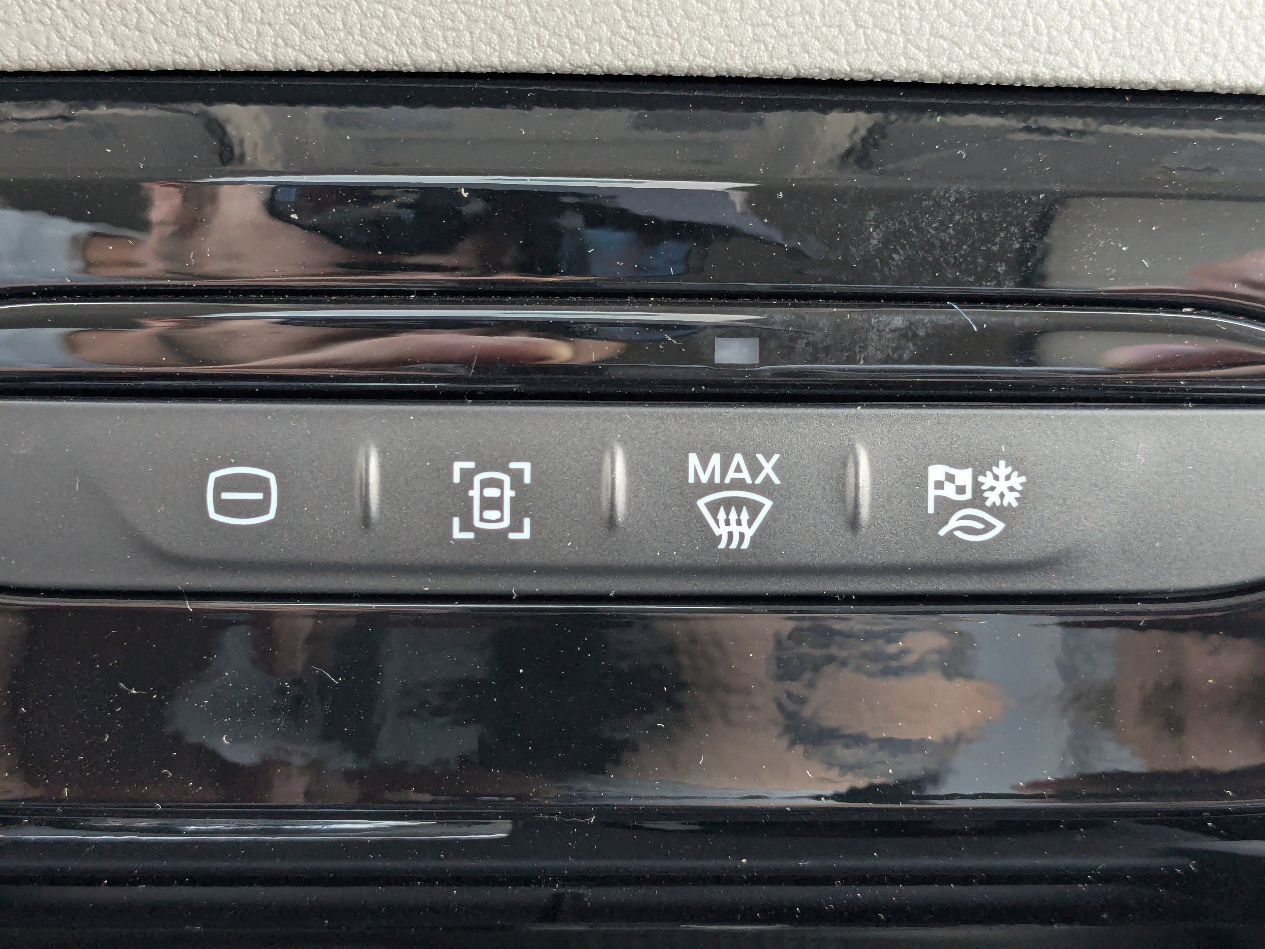 New 2025 Ford Escape SE image 33