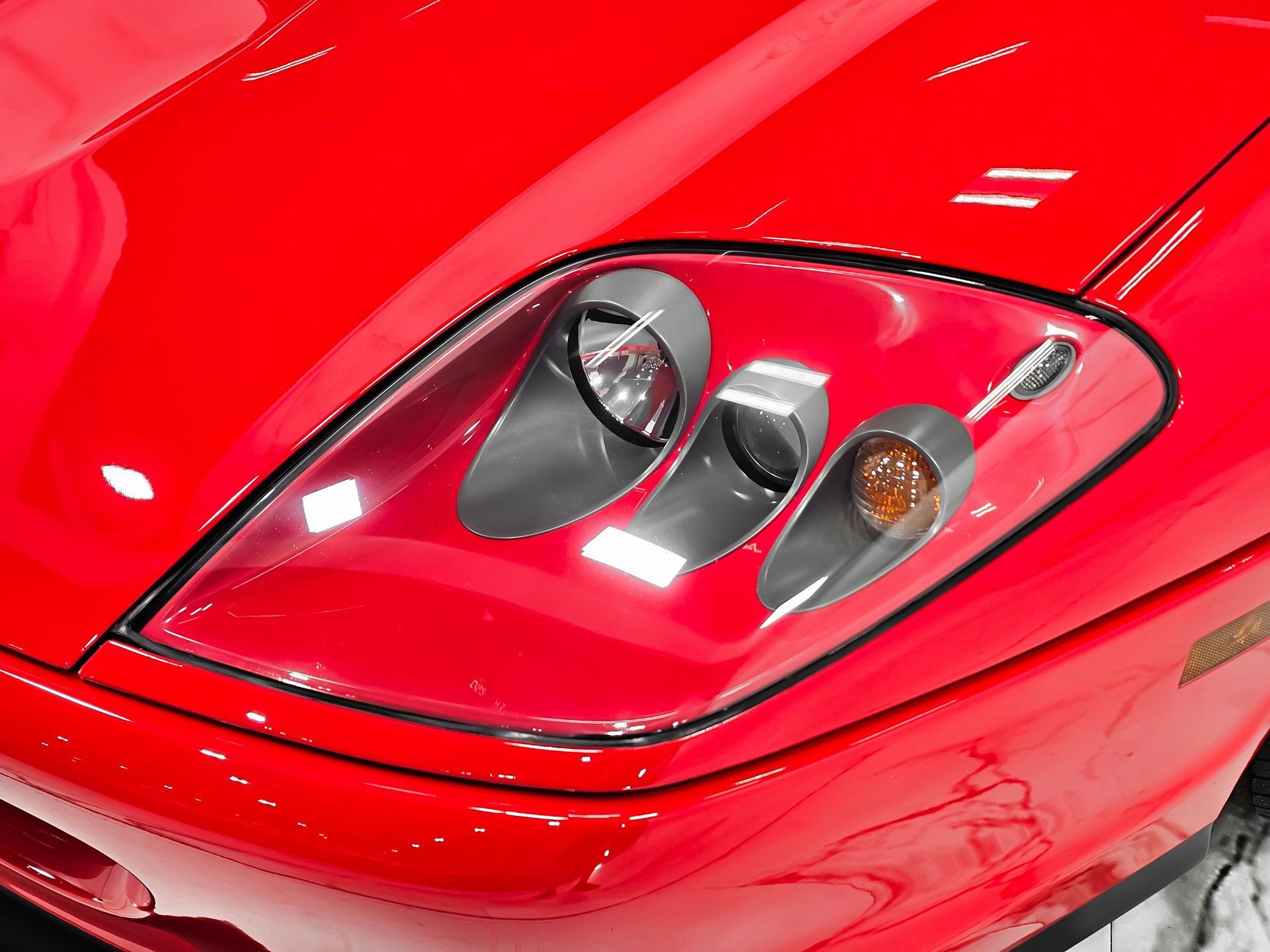 Used 2002 Ferrari 575M Maranello RWD image 8