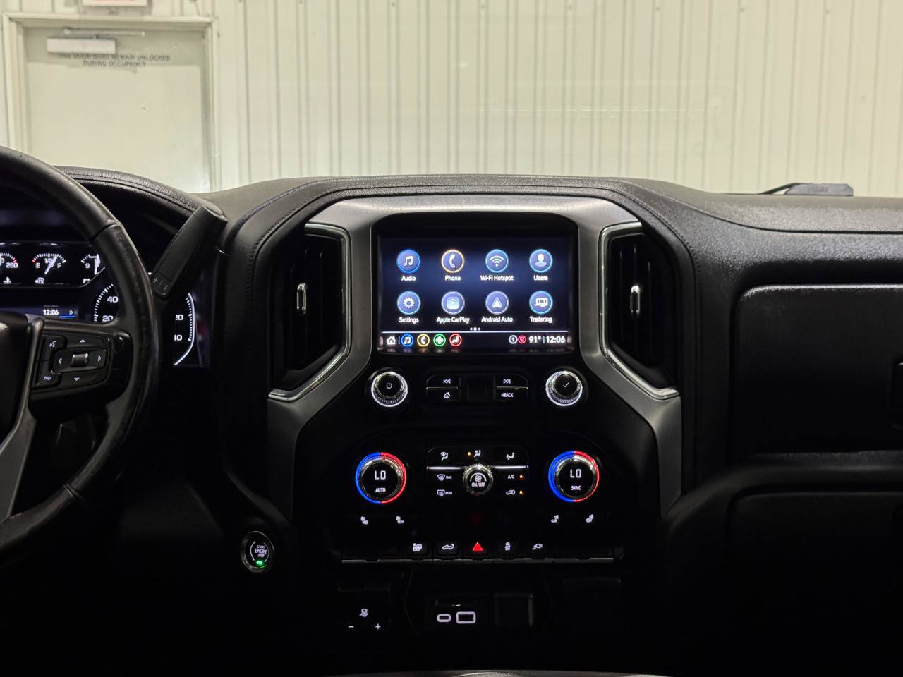 Used 2021 GMC Sierra 2500 SLT AWD/4WD image 21