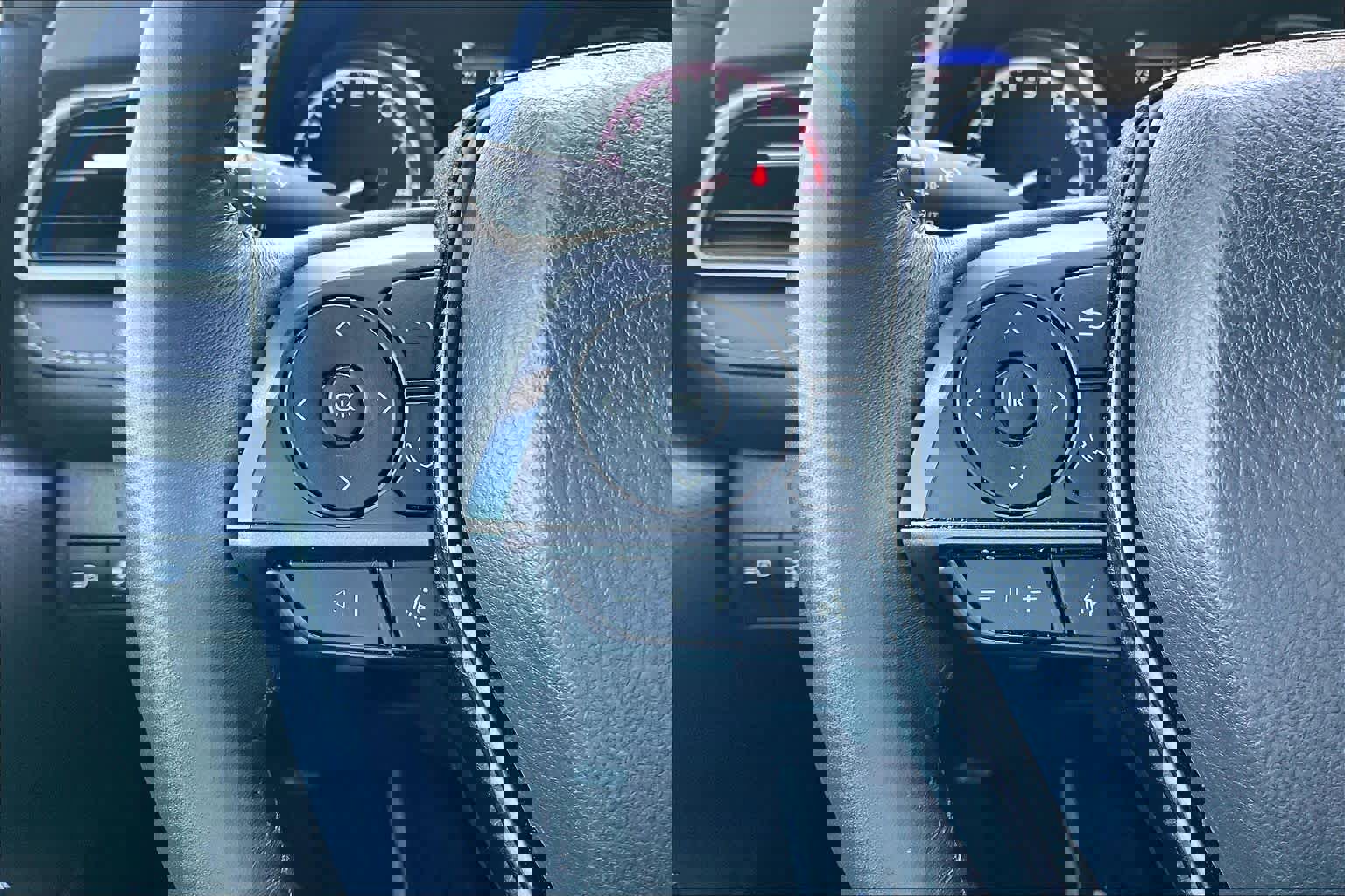 Used 2024 Toyota Camry SE image 24