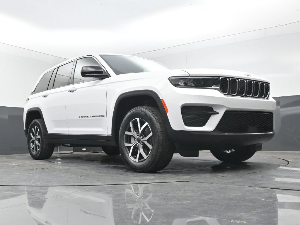 New 2027 Jeep Grand Cherokee Laredo X