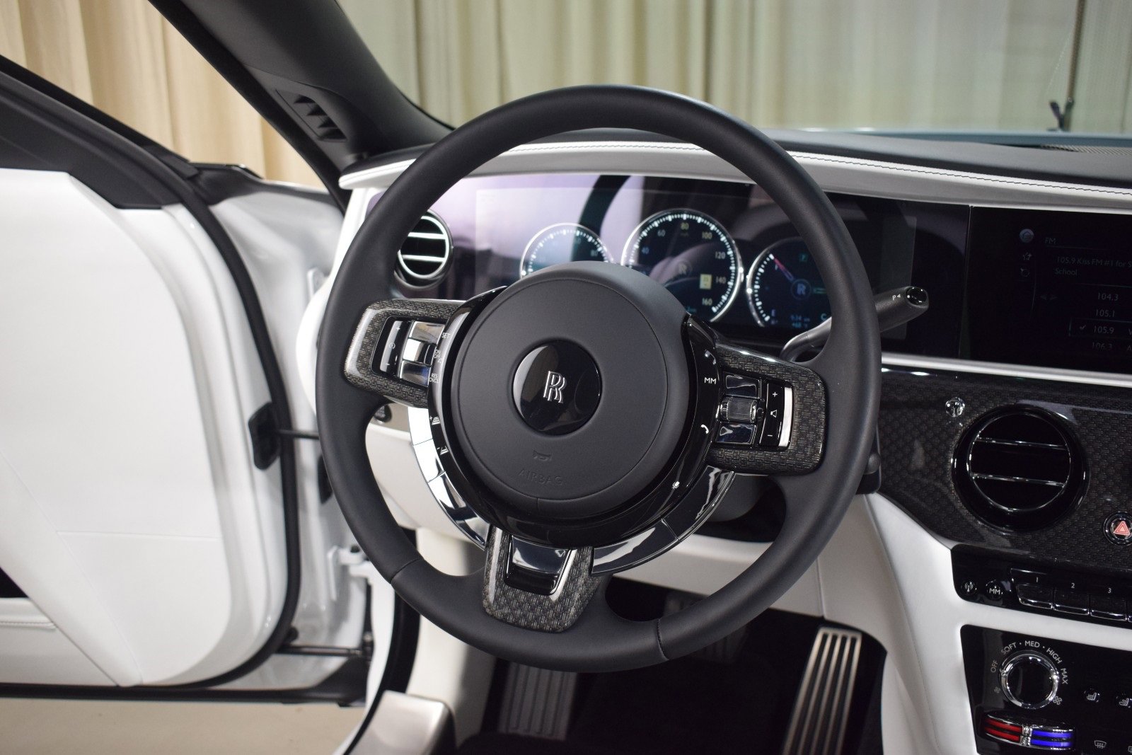 Certified 2022 Rolls-Royce Ghost Black Badge image 22