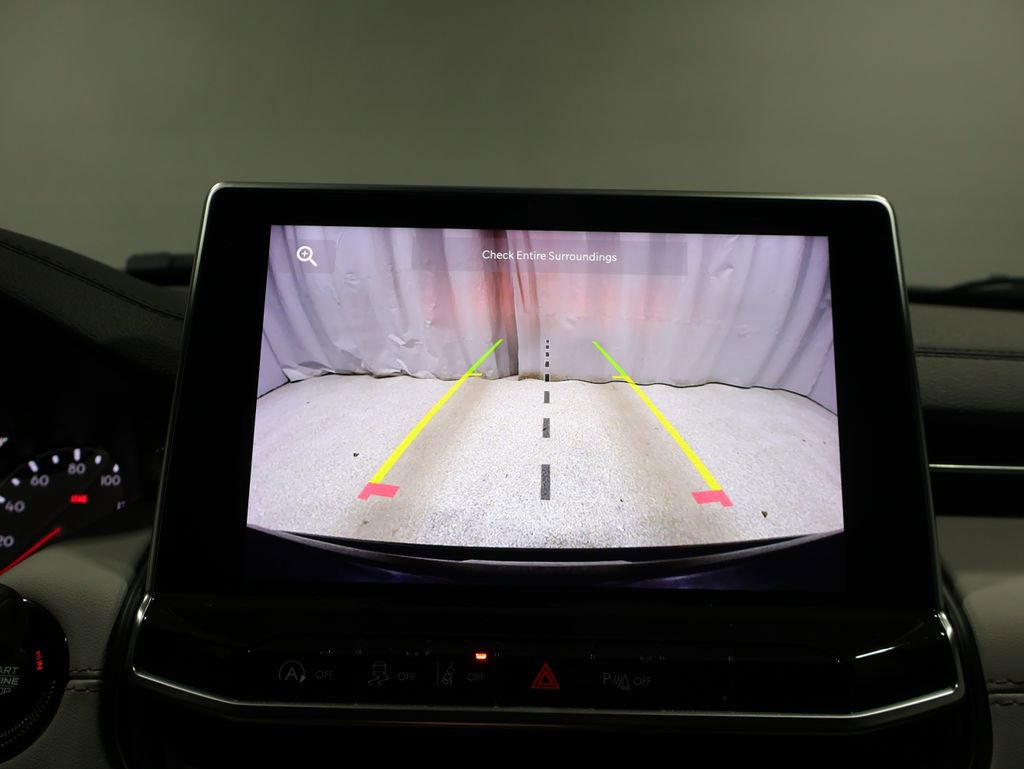 Used 2024 Jeep Compass Limited image 27