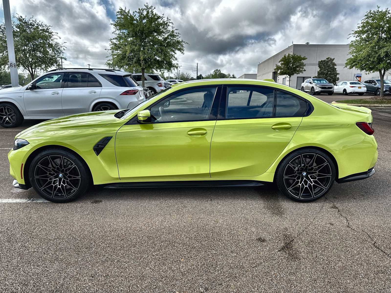 Used 2025 BMW M3 Competition w/ Executive Package image 5