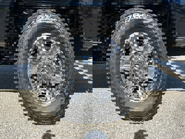 New 2026 Ford F350 Lariat image 10