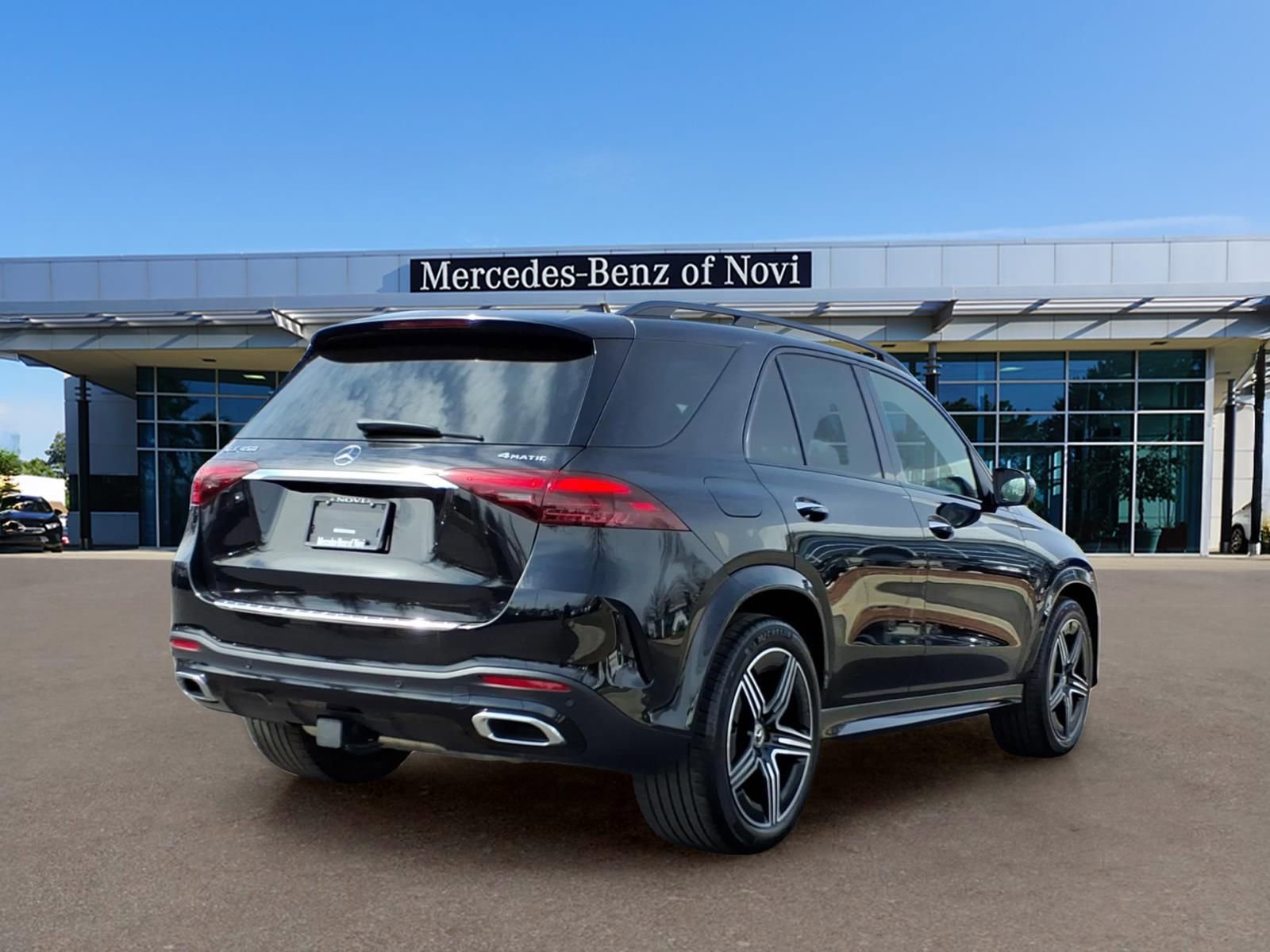 Certified 2025 Mercedes-Benz GLE 450 4MATIC image 5