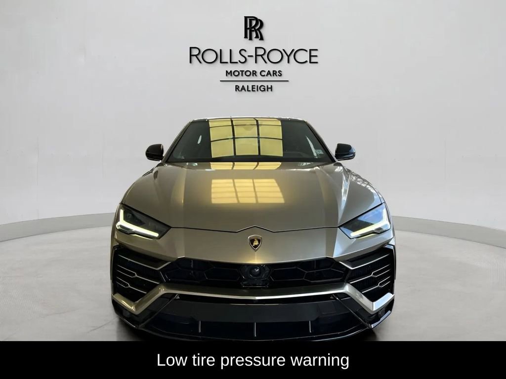 Used 2021 Lamborghini Urus AWD/4WD image 8
