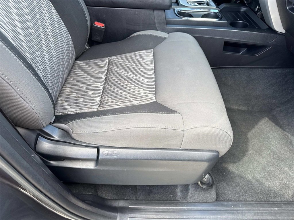 Used 2018 Toyota Tundra SR5 image 27