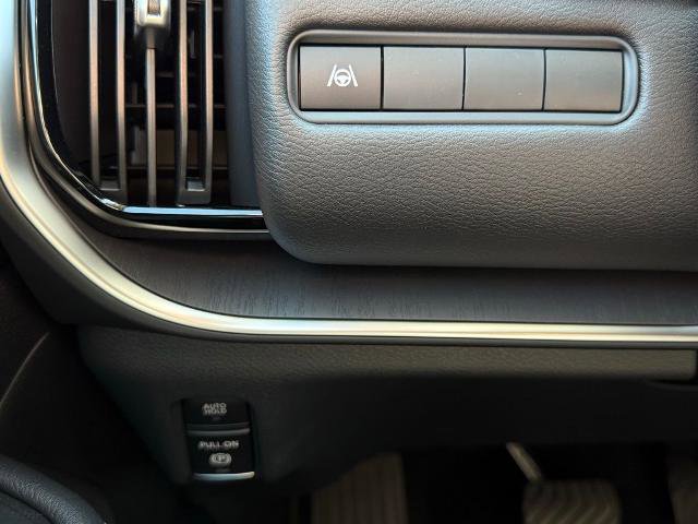 New 2025 Nissan Armada SV image 23