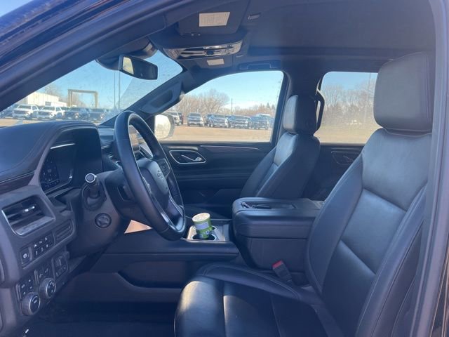 Used 2024 Chevrolet Suburban Z71 w/ Luxury Package AWD/4WD image 13