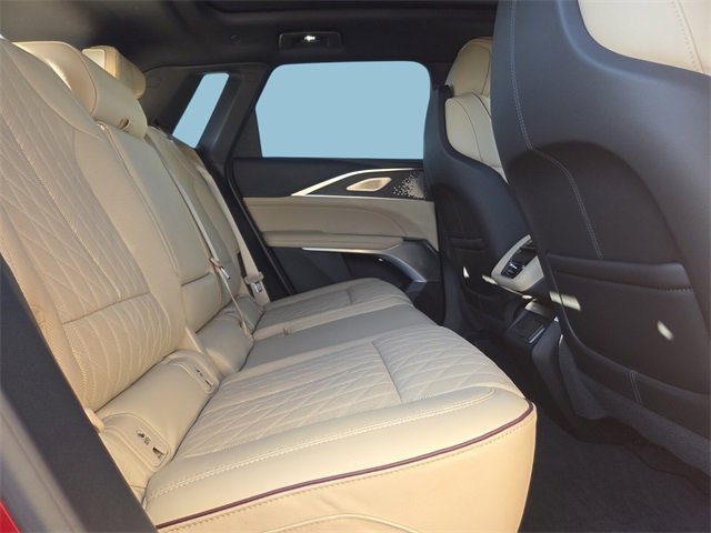 New 2025 Cadillac Lyriq Luxury image 15