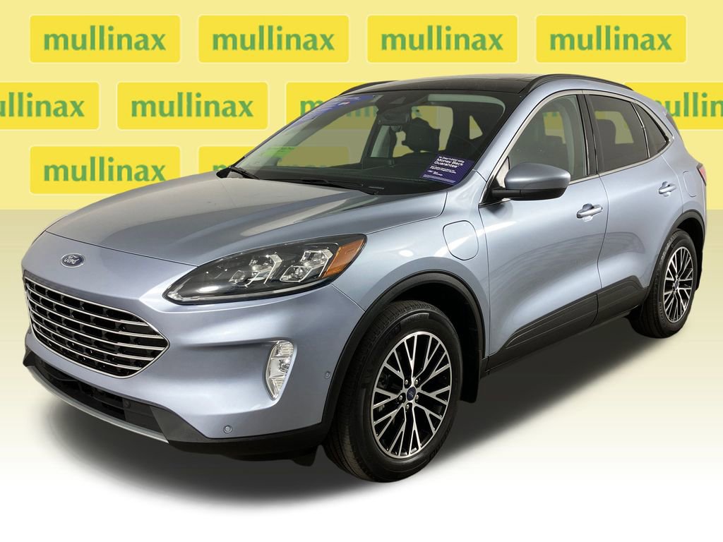 Certified 2022 Ford Escape Titanium w/ Titanium Premium Package image 14