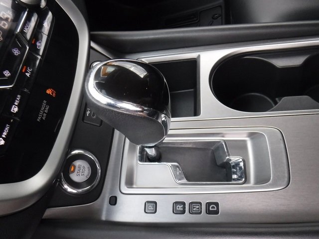 Used 2023 Nissan Murano SV image 19