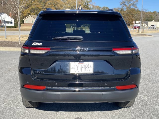 Certified 2023 Jeep Grand Cherokee Altitude image 5