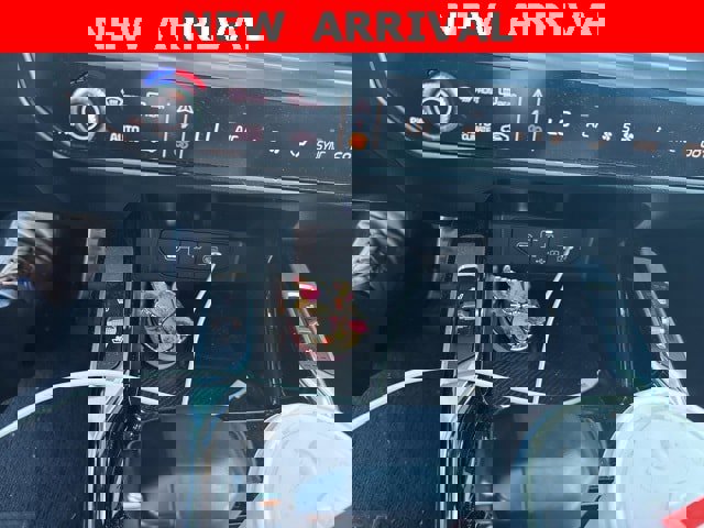 Used 2024 Kia Sorento SX image 4