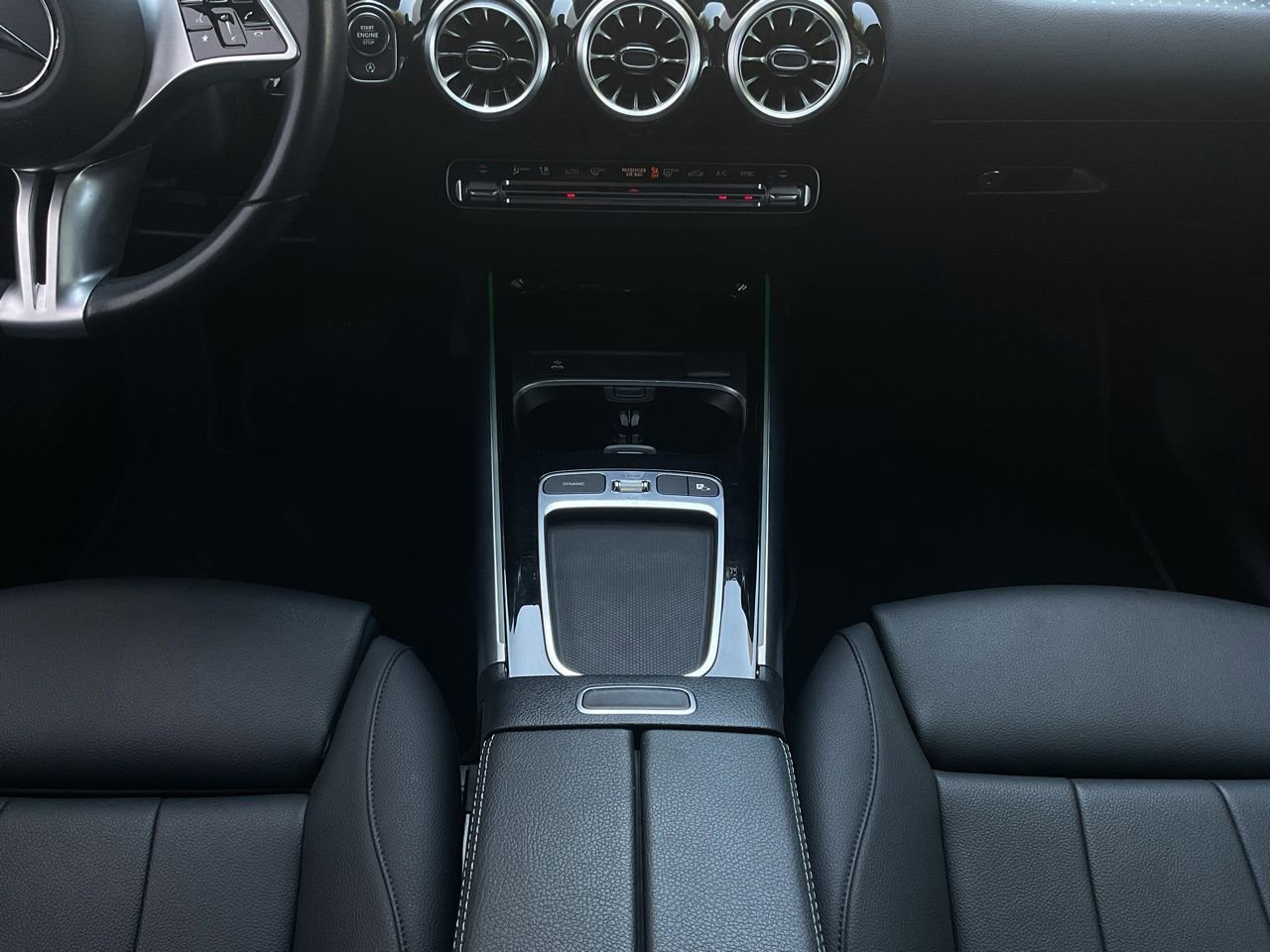 Used 2025 Mercedes-Benz GLA 250 image 13
