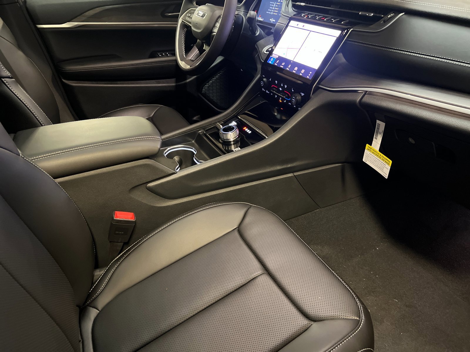 New 2025 Jeep Grand Cherokee Limited image 15