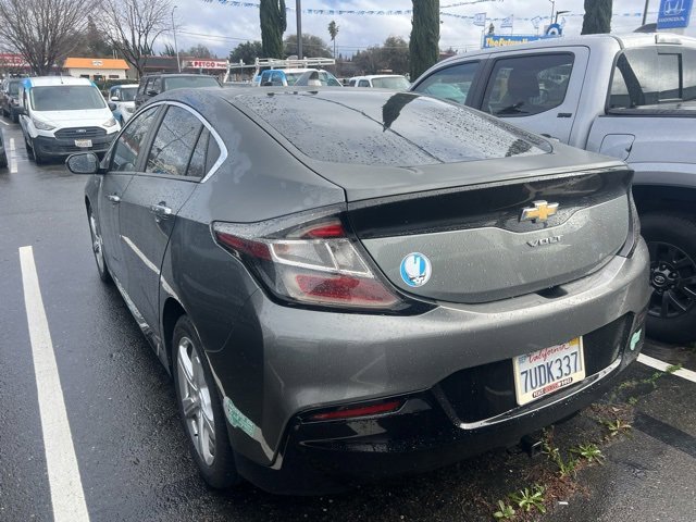 Used 2017 Chevrolet Volt LT w/ Comfort Package image 6