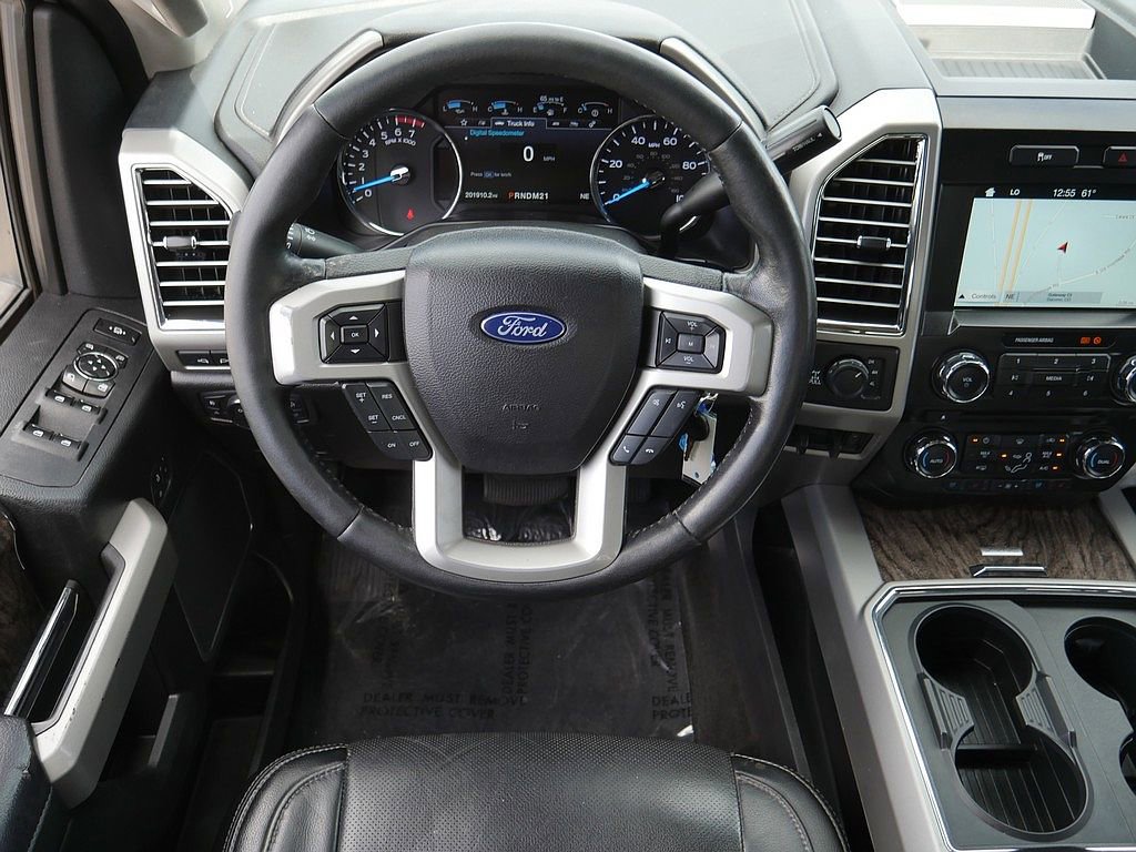 Used 2017 Ford F250 Lariat w/ Lariat Value Package AWD/4WD image 19
