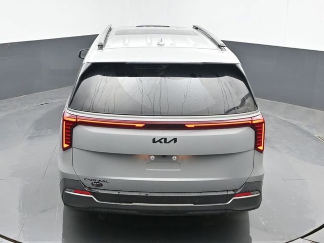 Used 2026 Kia Carnival SX Prestige image 24