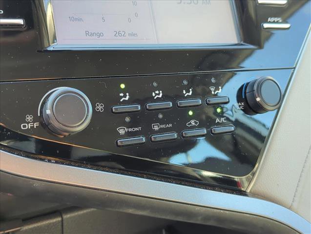 Used 2019 Toyota Camry LE image 21