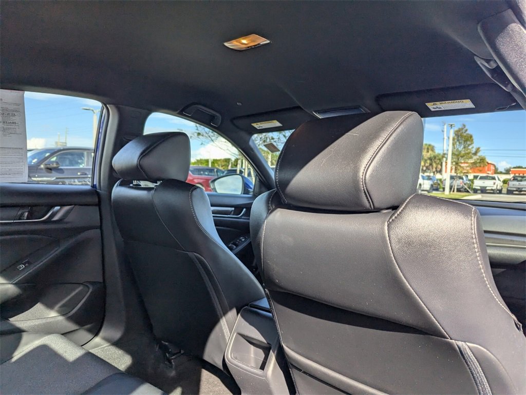 Used 2020 Honda Accord Sport image 12