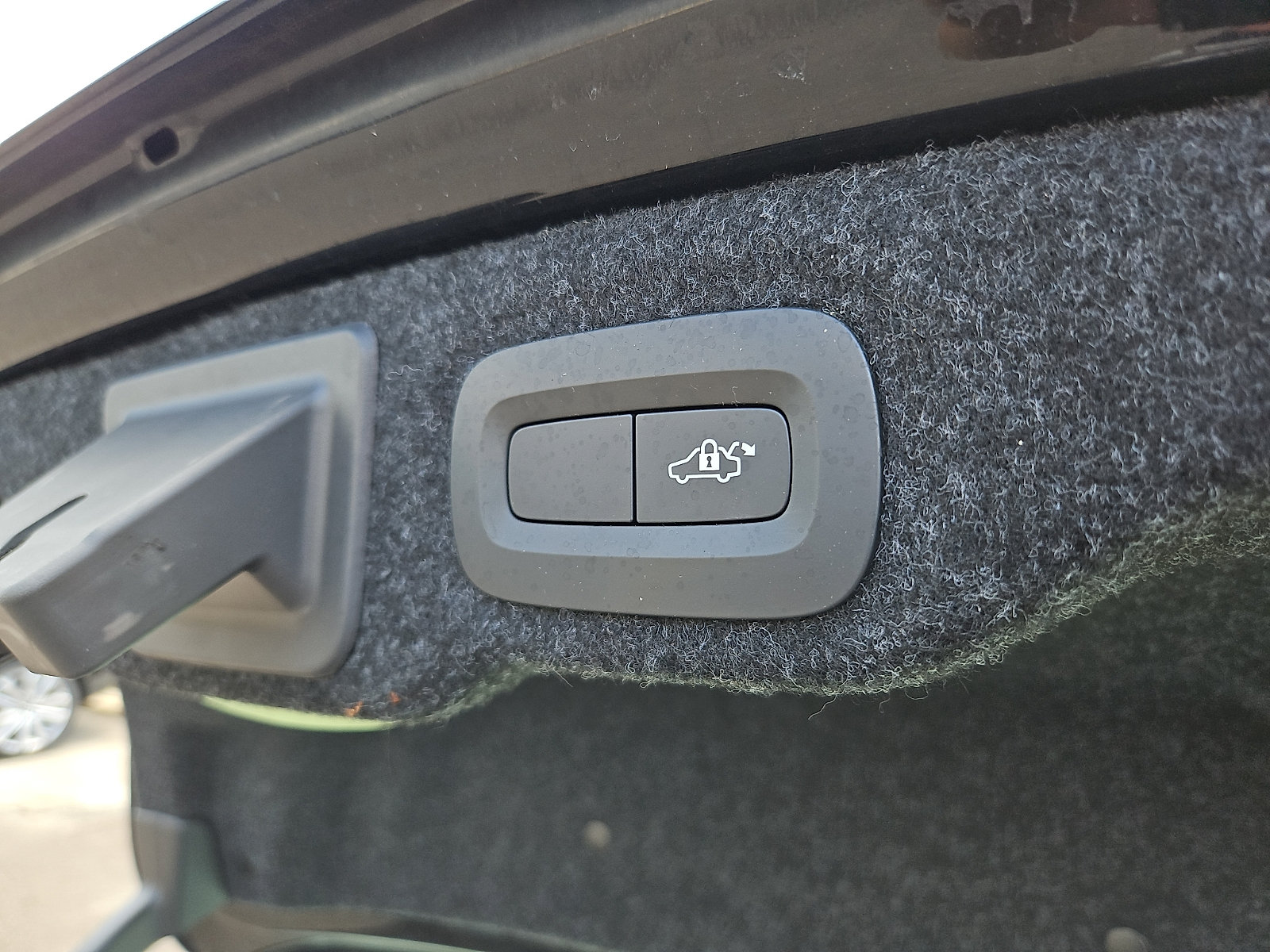 Used 2020 Volvo S60 T6 Momentum AWD/4WD image 30