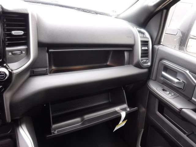 New 2026 RAM 2500 Big Horn AWD/4WD image 38
